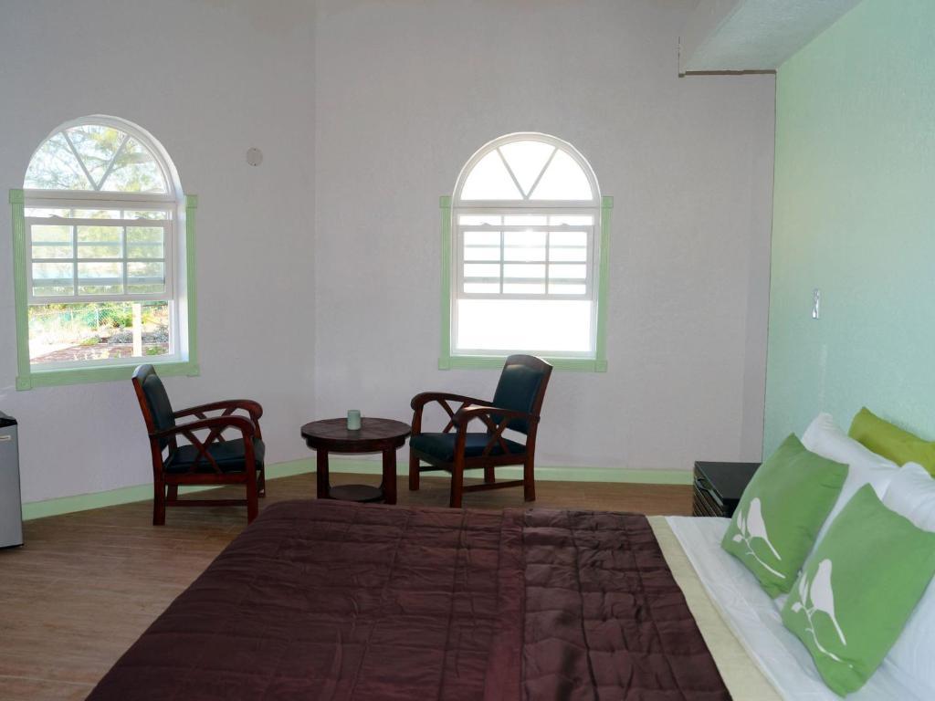 Paradise Bay Bahamas Farmer's Hill Room photo
