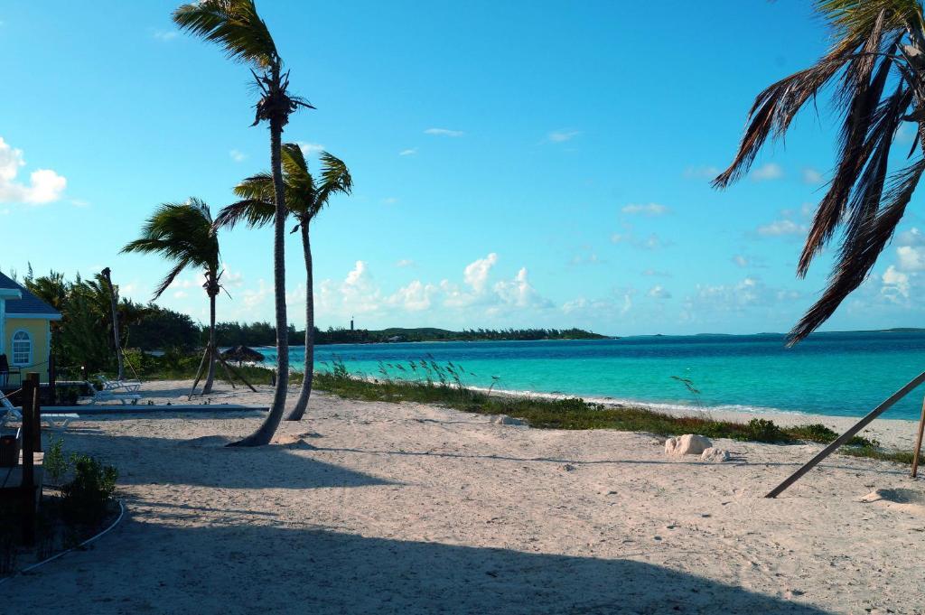 Paradise Bay Bahamas Farmer's Hill Room photo